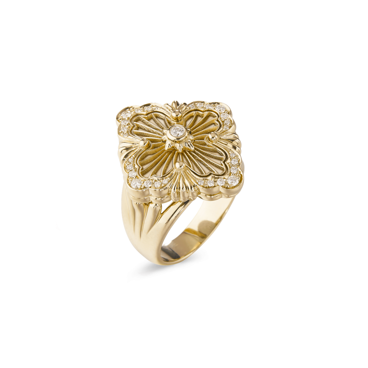 Opera Tulle, yellow and white gold bracelet | Buccellati